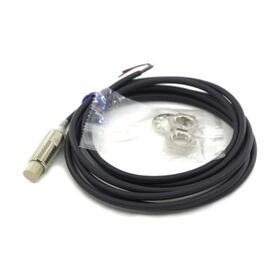 Omron E2E-X5MF1-Z Endüktif Sensör